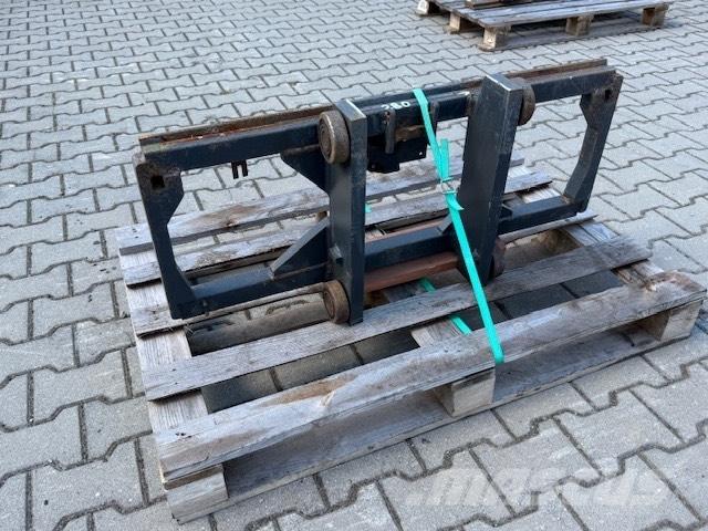Volvo USED PARTS フォーク