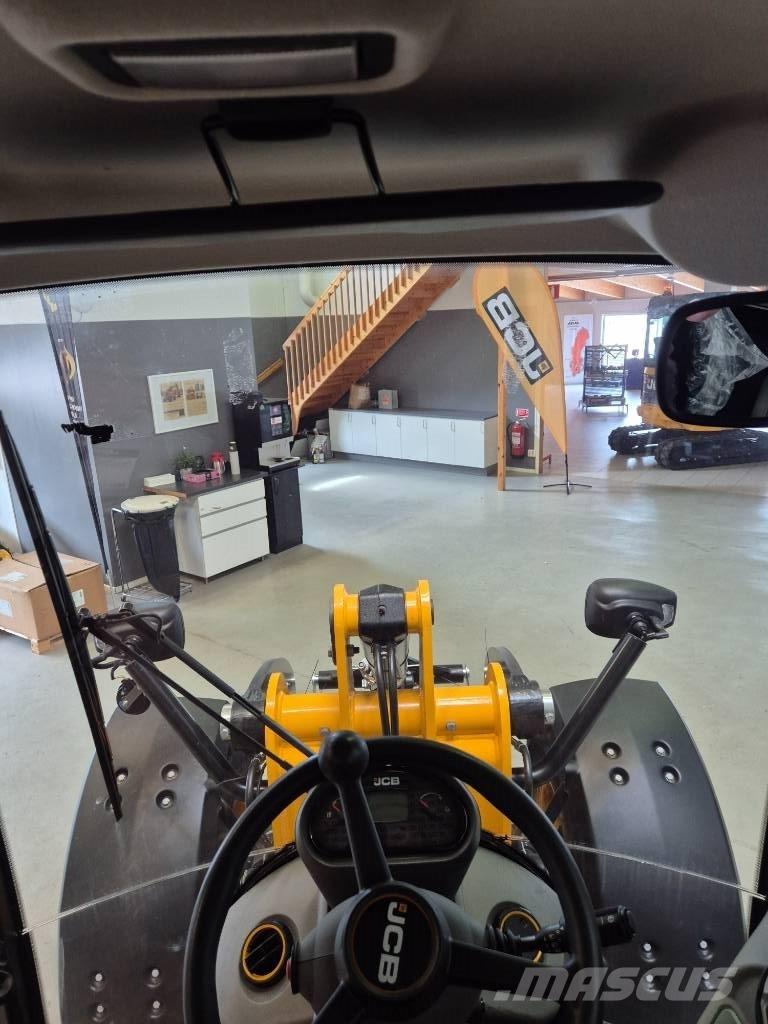 JCB 409 ホイールローダー・タイヤショベル