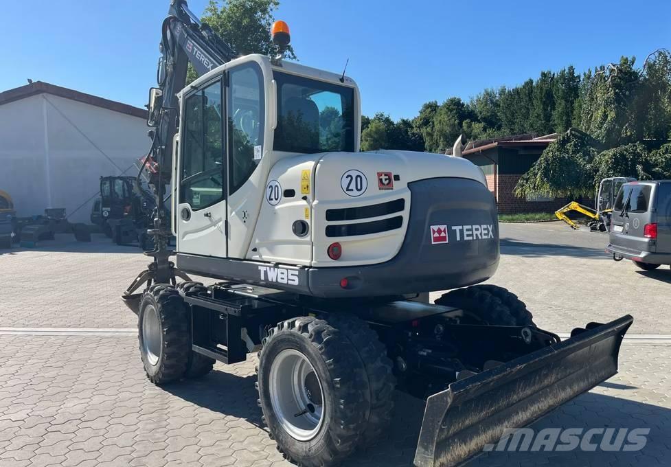 Terex TW 85 ホイール式油圧ショベル（パワーショベル・ユンボ・バックホー）