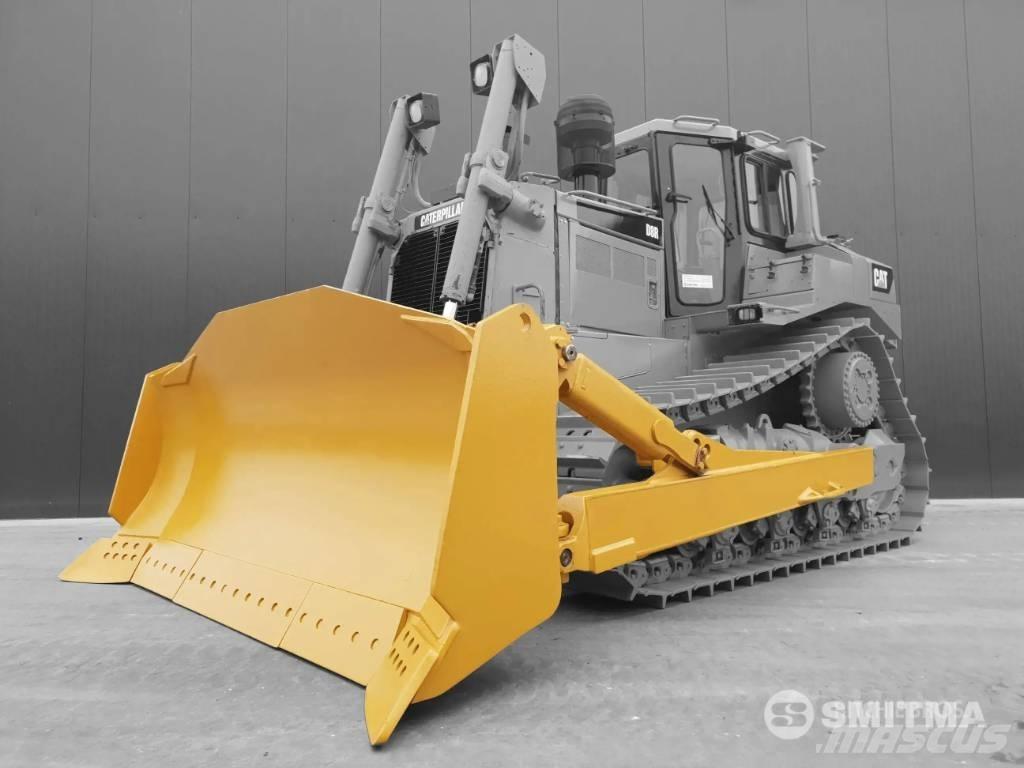 CAT D8T ブレード