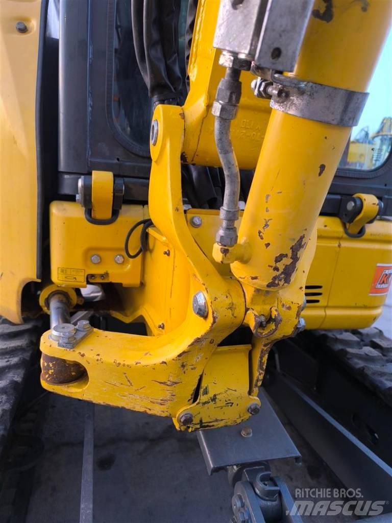 Komatsu PC 26 MR-5 ミニ油圧ショベル 7t以下（ミニユンボ・ミニディガー）