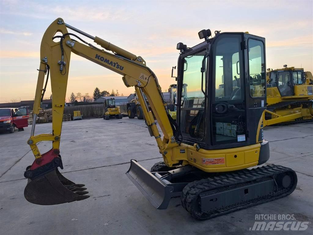 Komatsu PC 26 MR-5 ミニ油圧ショベル 7t以下（ミニユンボ・ミニディガー）