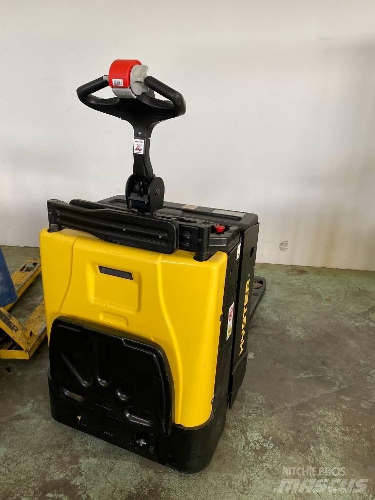 Hyster P2.0S FBW ウォーキンフォークリフト