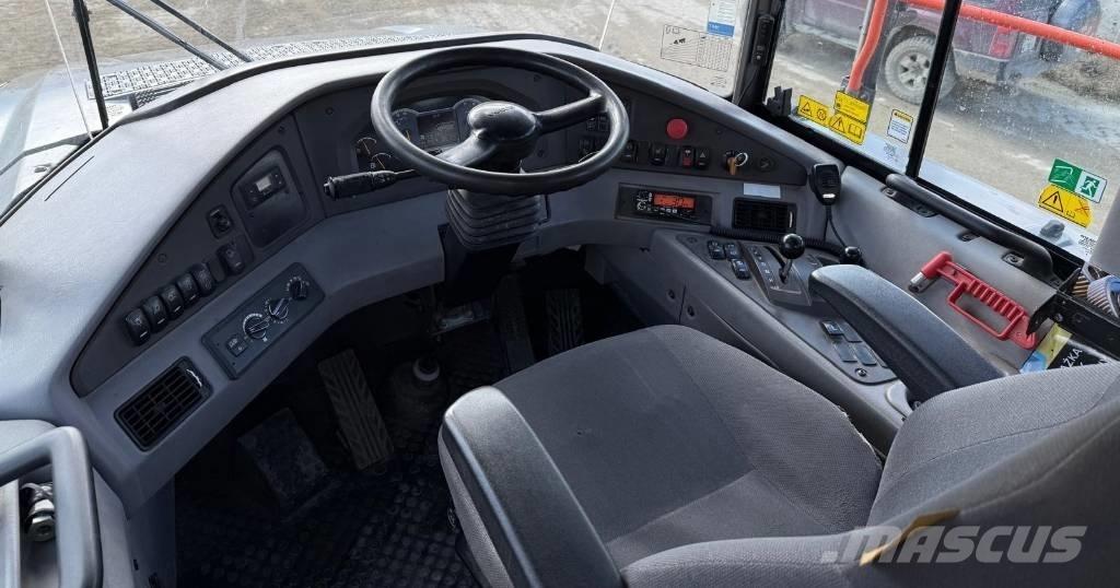 Volvo A 60 H アーティキュレート式ダンプトラック