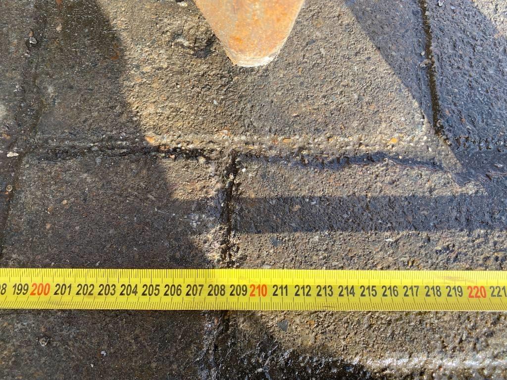 Verachterd VRG 30 グラップル