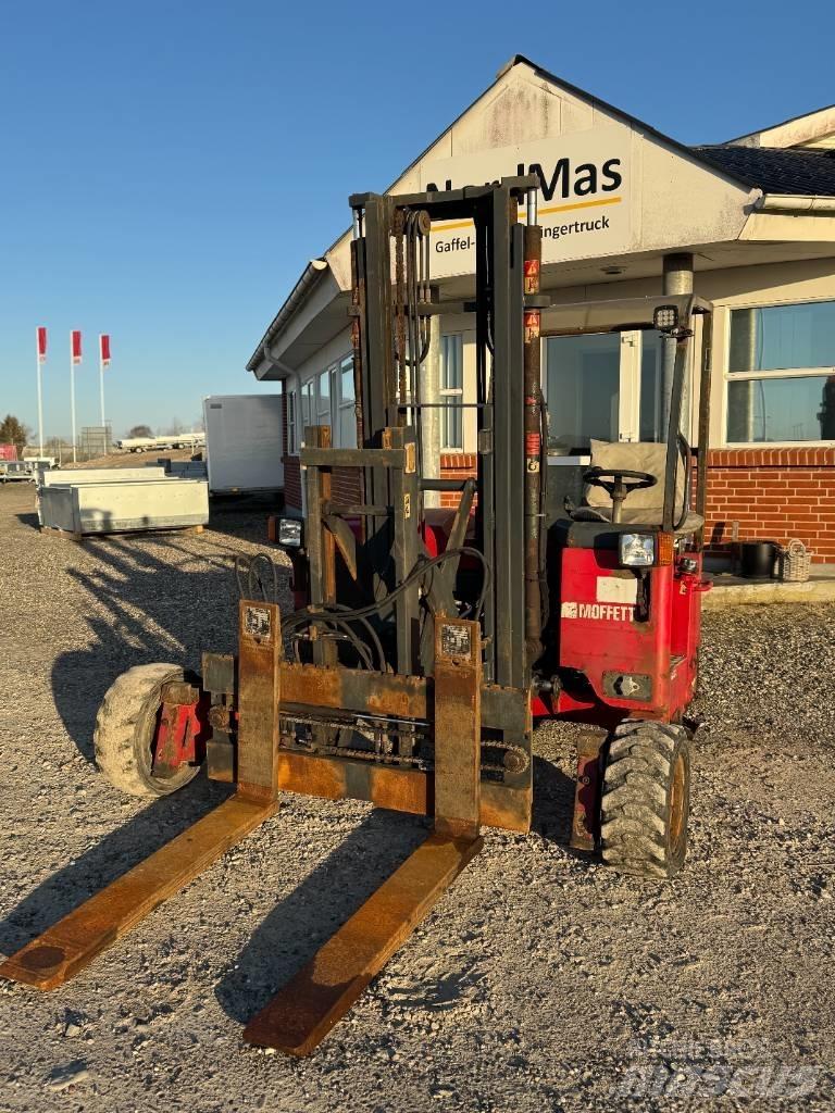 Moffett M4 25.3 ディーゼル・軽油