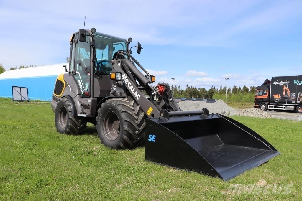 Mecalac MCL8 ホイールローダー・タイヤショベル