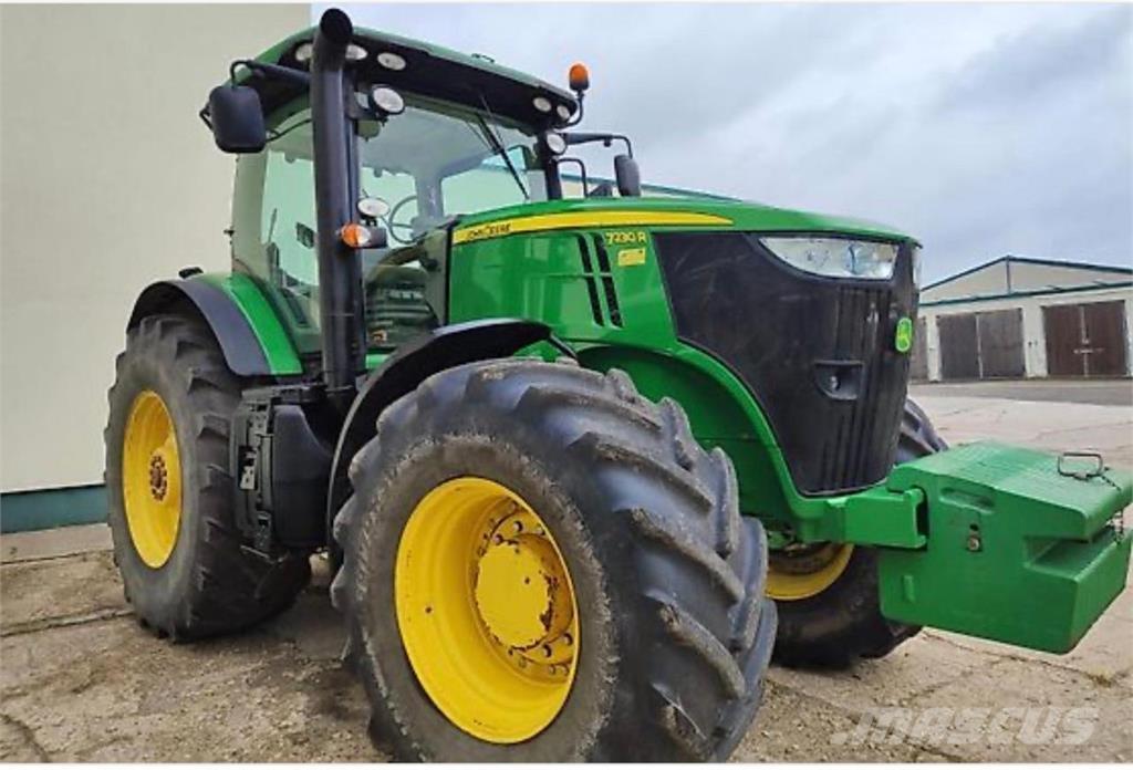 John Deere 7230 R トラクター