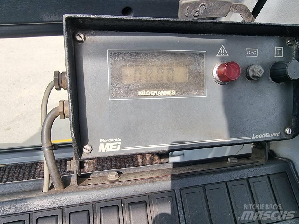 Hyundai 70 D-7 E ディーゼル・軽油