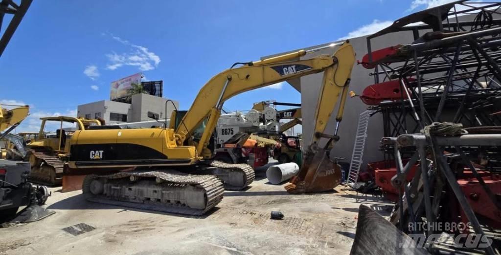 CAT 325 CL 大型油圧ショベル12t以上（パワーショベル・ユンボ）