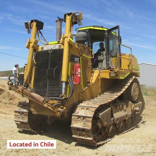 CAT D 9 T ブルドーザー