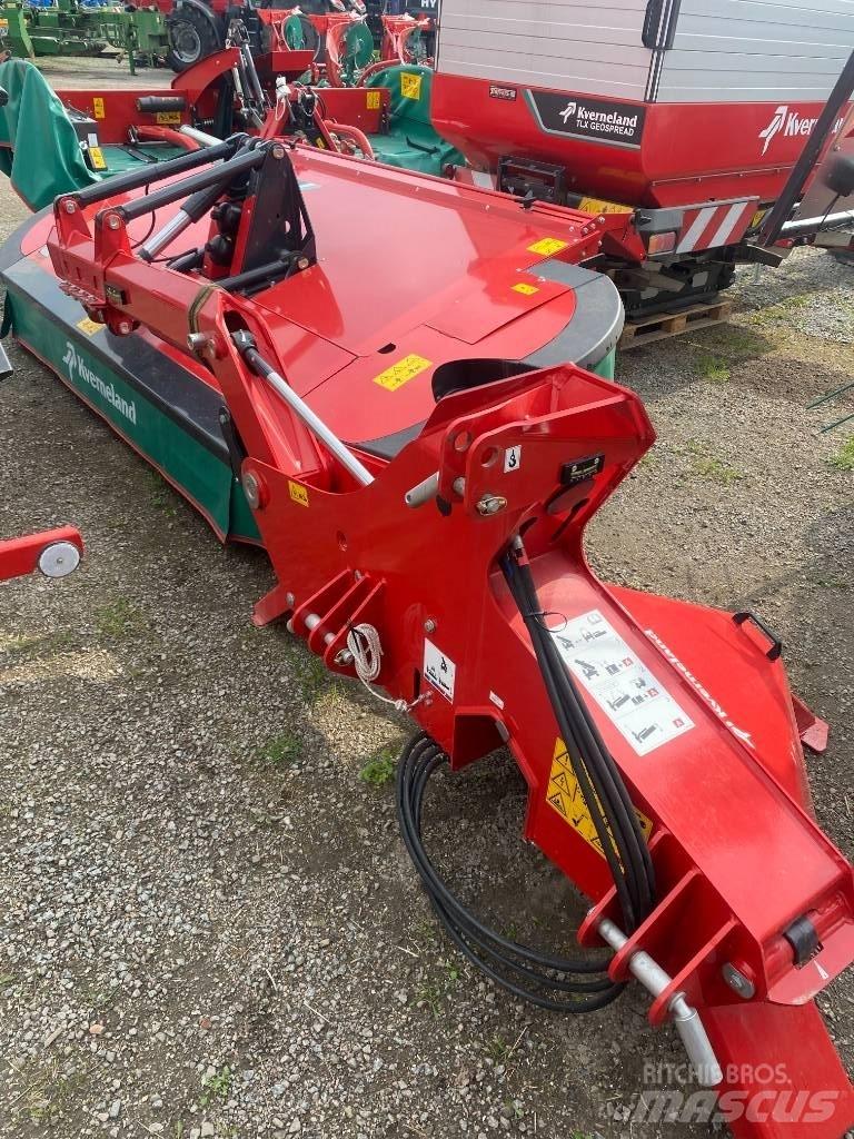 Kverneland 3332 MT モアーコンディショナー
