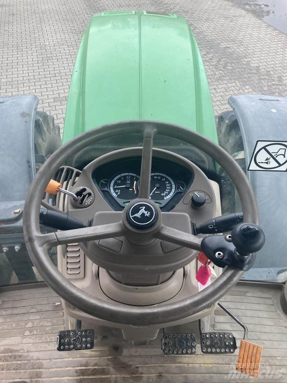 John Deere 6170R トラクター