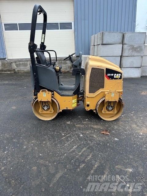 CAT CB 14 B タンデムローラ