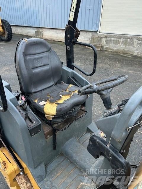 CAT CB 14 B タンデムローラ