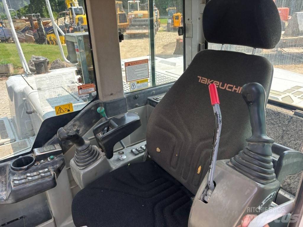 Takeuchi TB 1140 大型油圧ショベル12t以上（パワーショベル・ユンボ）