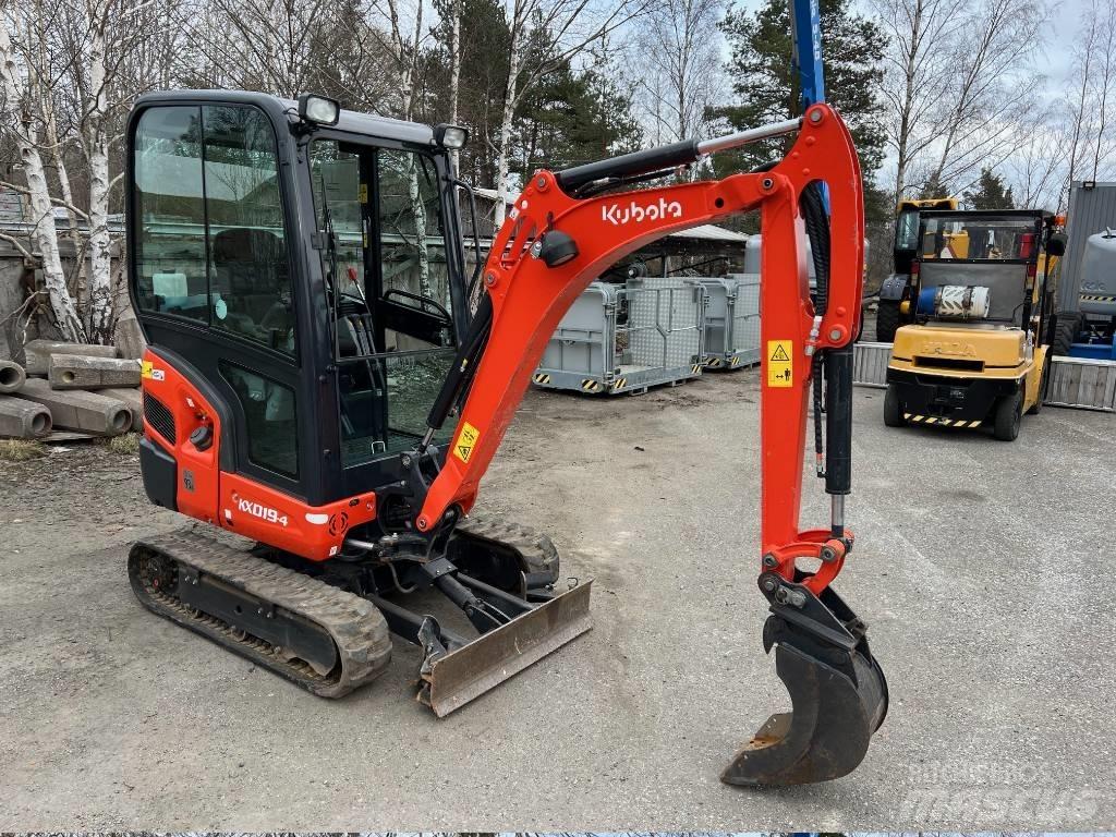 Kubota KX -019-4 ミニ油圧ショベル 7t以下（ミニユンボ・ミニディガー）