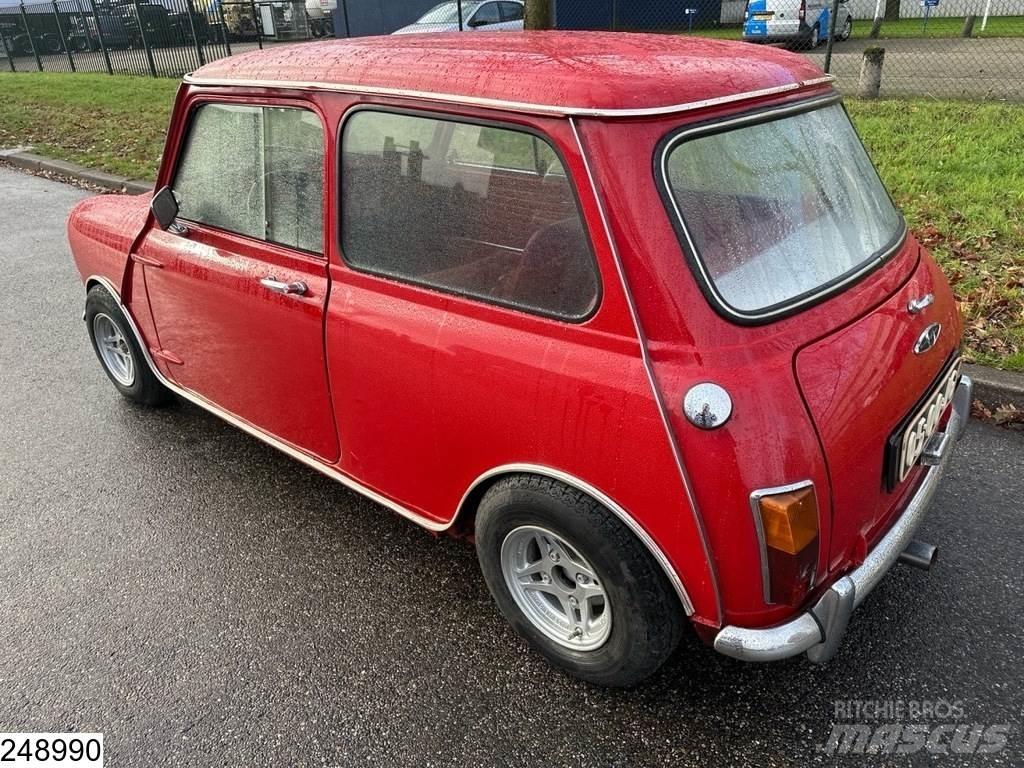 Austin ? Seven 850 自動車