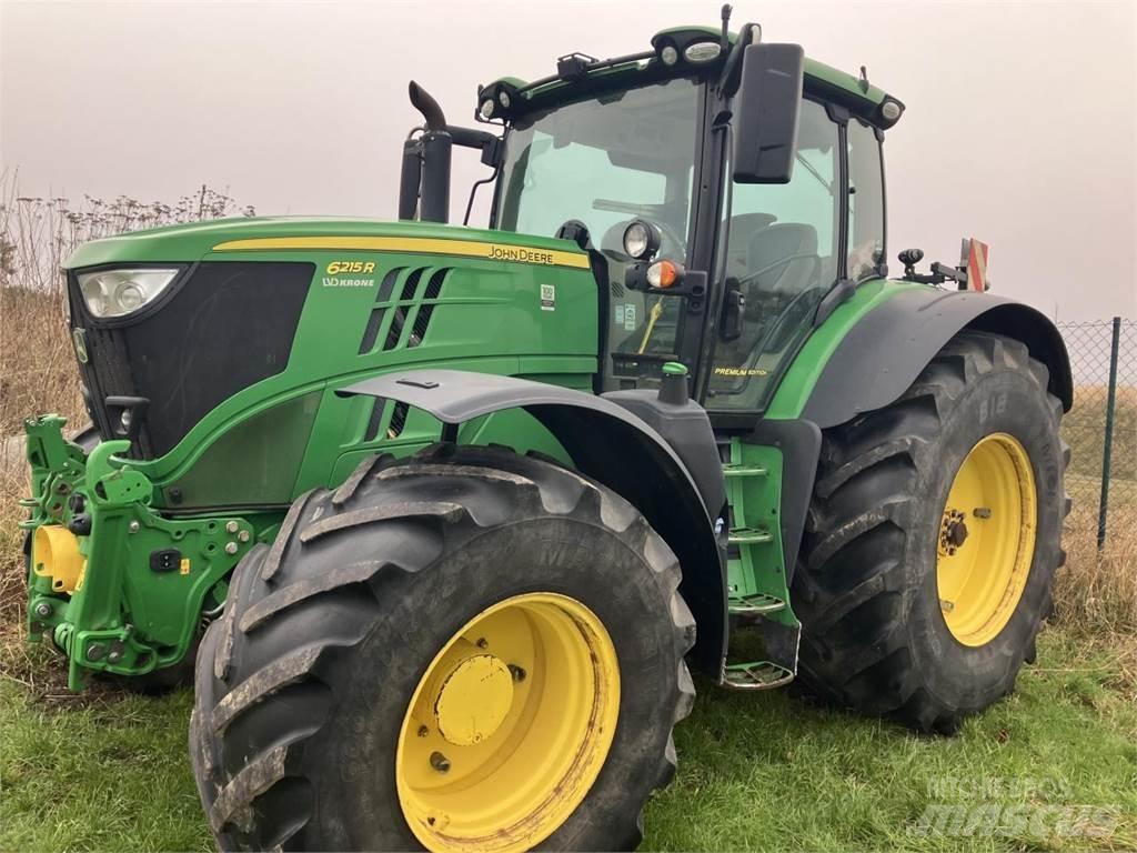 John Deere 6215R トラクター