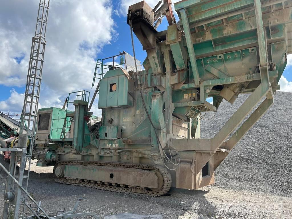 Sandvik 1211 自走式クラッシャー