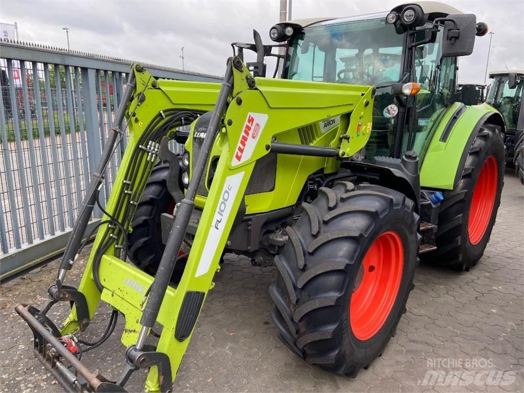 CLAAS Arion 440 トラクター