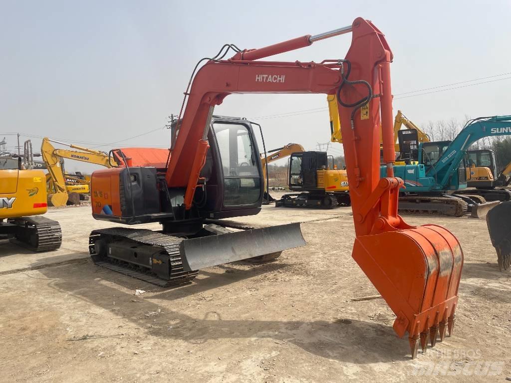 Hitachi ZX 70 中型油圧ショベル 7ｔ-12ｔ（ユンボ・パワーショベル・バックホー）
