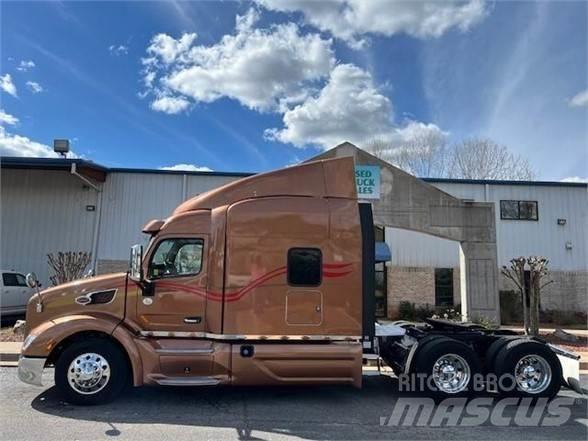 Peterbilt 579 中古トラクターヘッド | トレーラーヘッド
