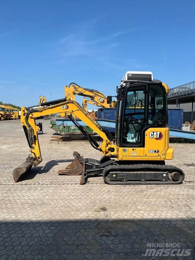 CAT 302.7 ミニ油圧ショベル 7t以下（ミニユンボ・ミニディガー）