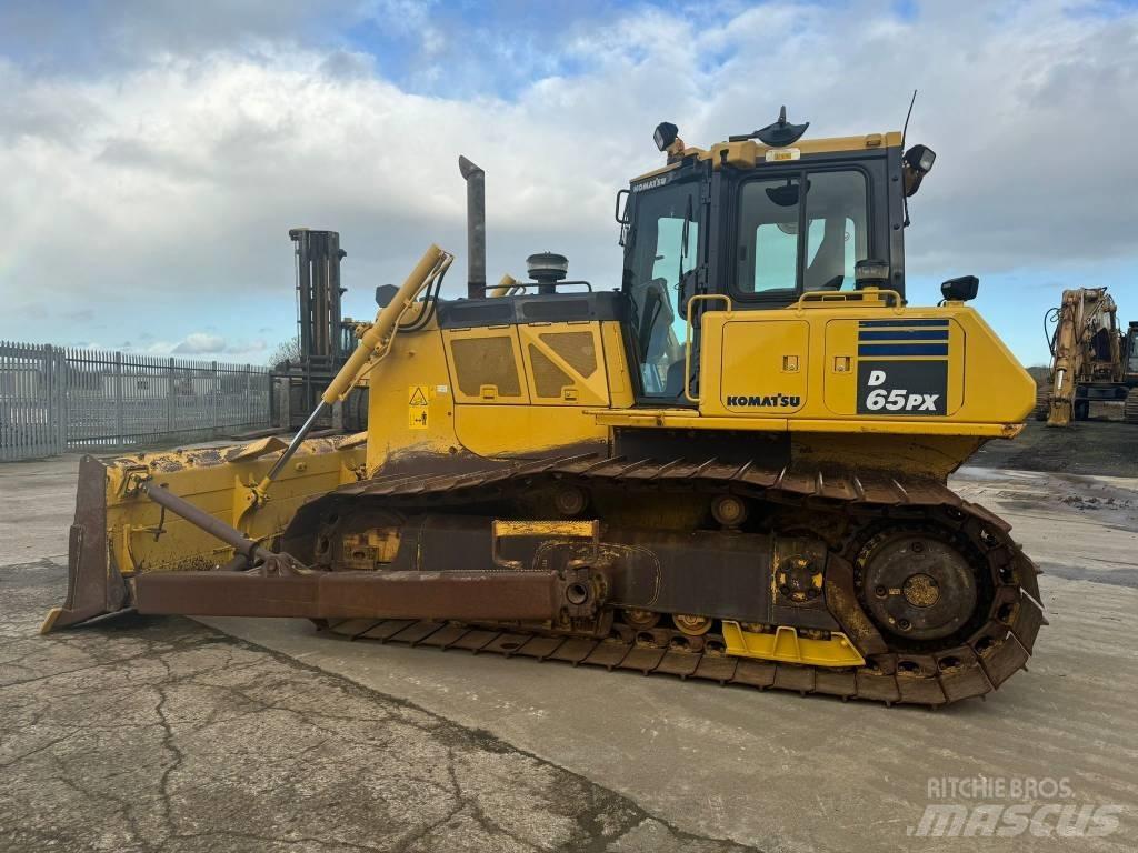 Komatsu D 65 PX-18 ブルドーザー