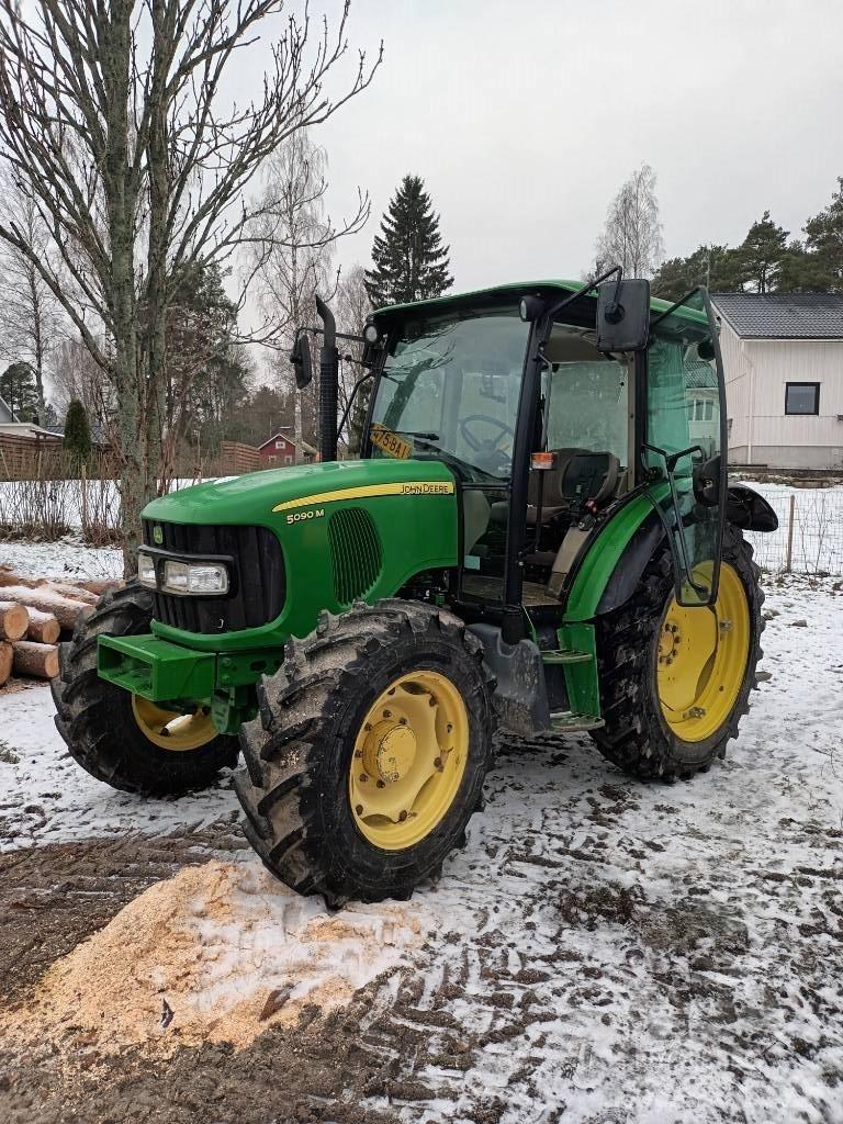 John Deere 5090 M トラクター