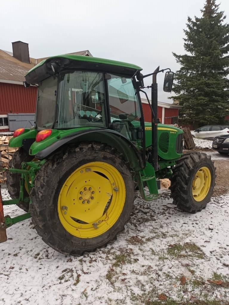 John Deere 5090 M トラクター