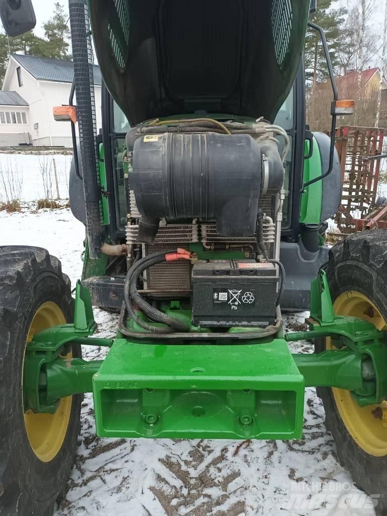 John Deere 5090 M トラクター