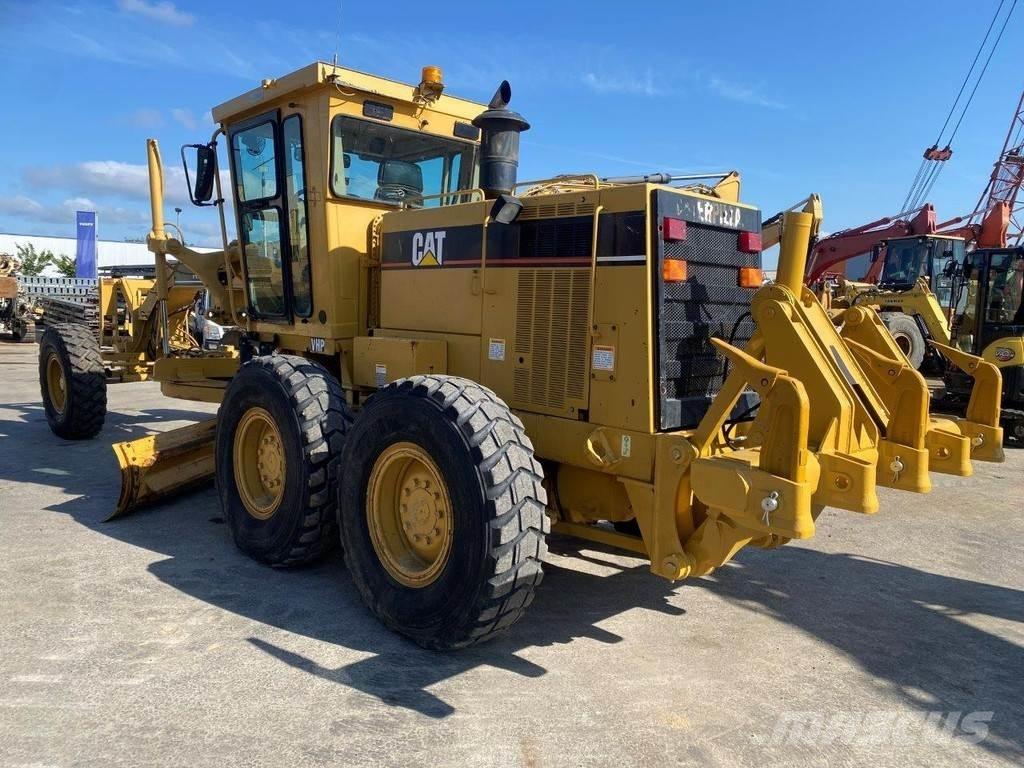 CAT 140 H モーターグレーダー