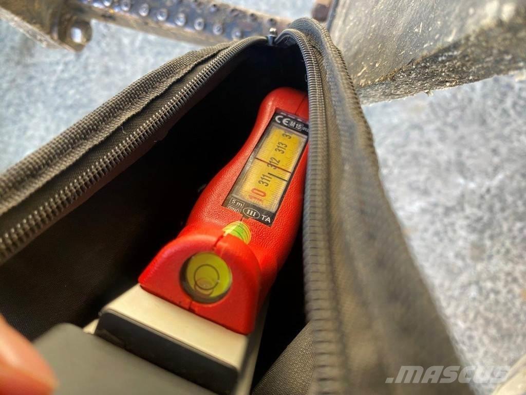 CAT 140 H モーターグレーダー