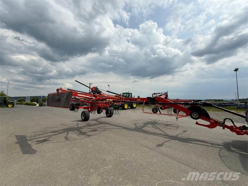 Kuhn GA 8030 ウィンドローア/レーキ
