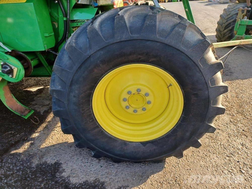 John Deere W 540 コンバイン