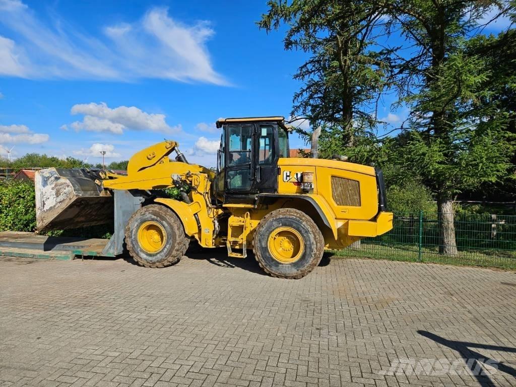 CAT 930 M ホイールローダー・タイヤショベル