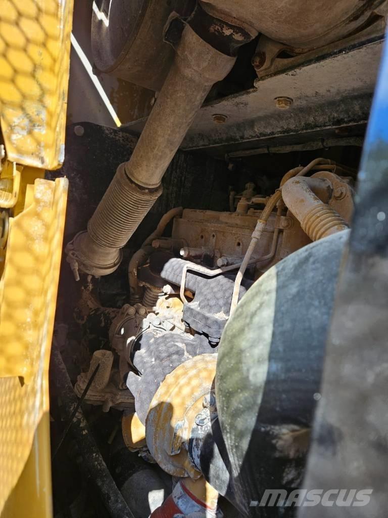 CAT 930 M ホイールローダー・タイヤショベル
