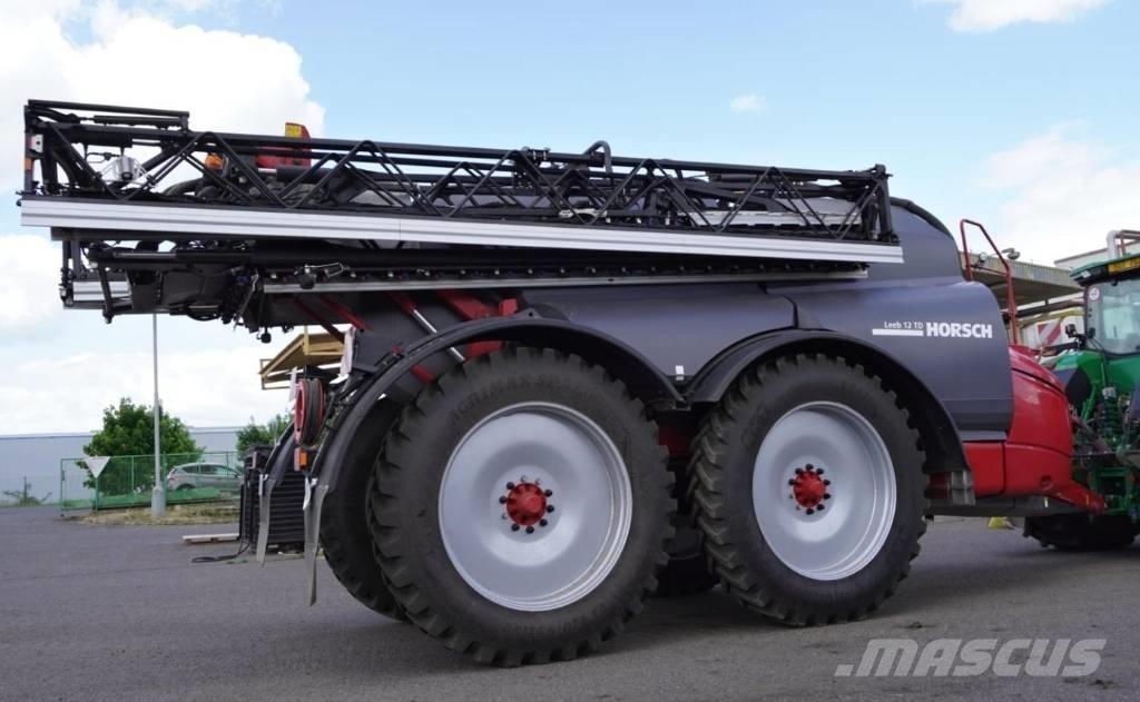 Horsch Leeb 12 TD 牽引型スプレイヤー