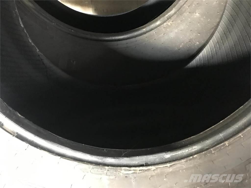 BKT 650/85R42 IF タイヤ、ホイル、リム