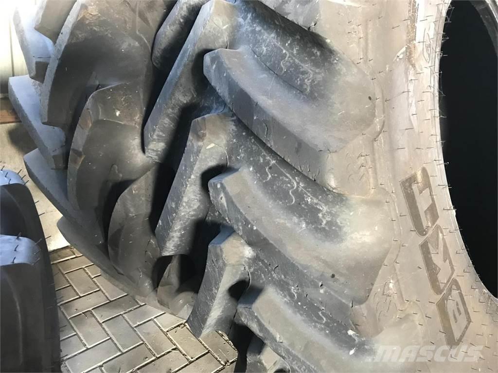 BKT 650/85R42 IF タイヤ、ホイル、リム