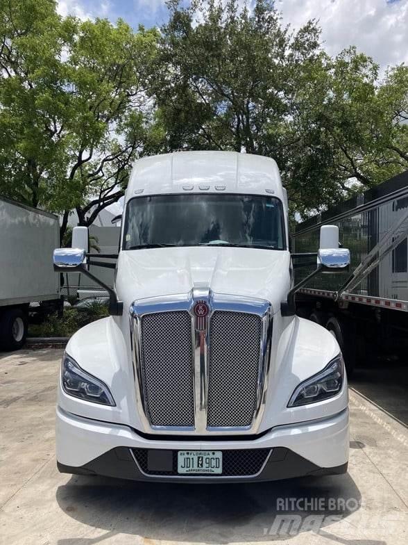 Kenworth T680 中古トラクターヘッド | トレーラーヘッド