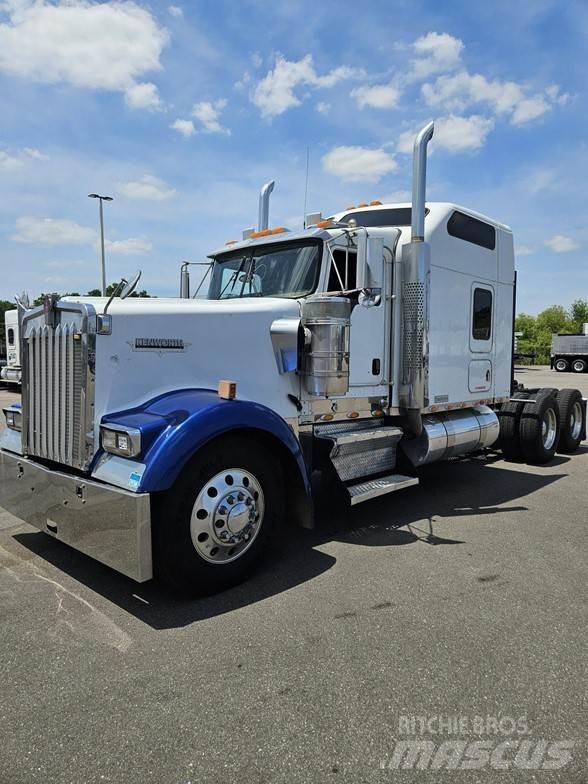 Kenworth W900 中古トラクターヘッド | トレーラーヘッド