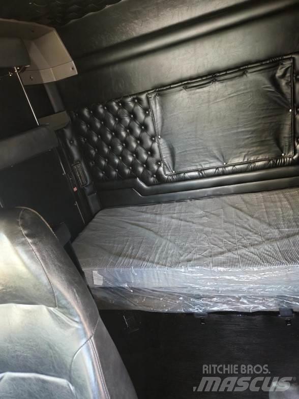 Kenworth W900 中古トラクターヘッド | トレーラーヘッド