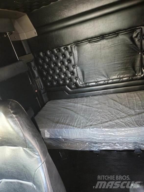 Kenworth W900 中古トラクターヘッド | トレーラーヘッド