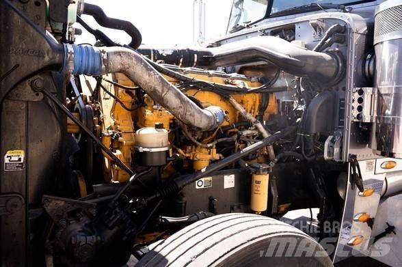 Peterbilt 389 中古トラクターヘッド | トレーラーヘッド