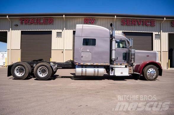 Peterbilt 389 中古トラクターヘッド | トレーラーヘッド