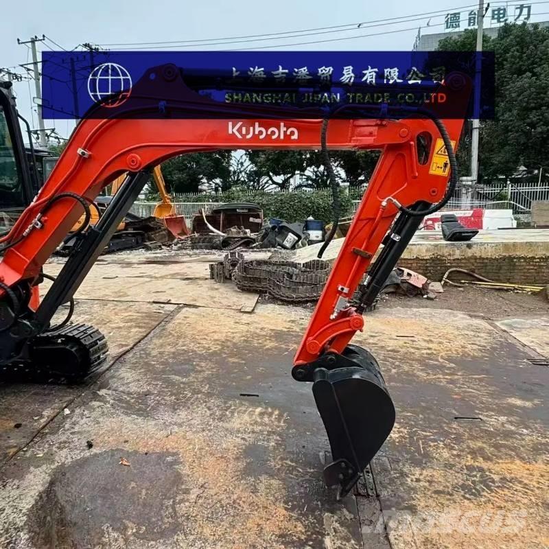 Kubota U 35 ミニ油圧ショベル 7t以下（ミニユンボ・ミニディガー）