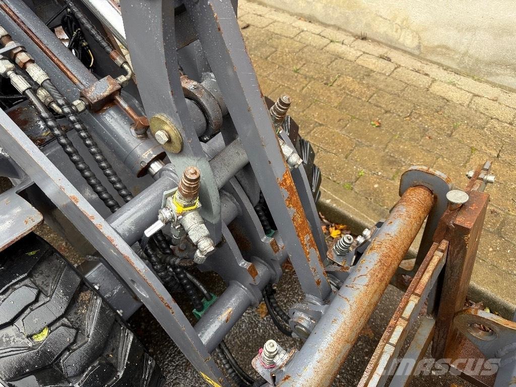 Eurotrac W10 ホイールローダー・タイヤショベル