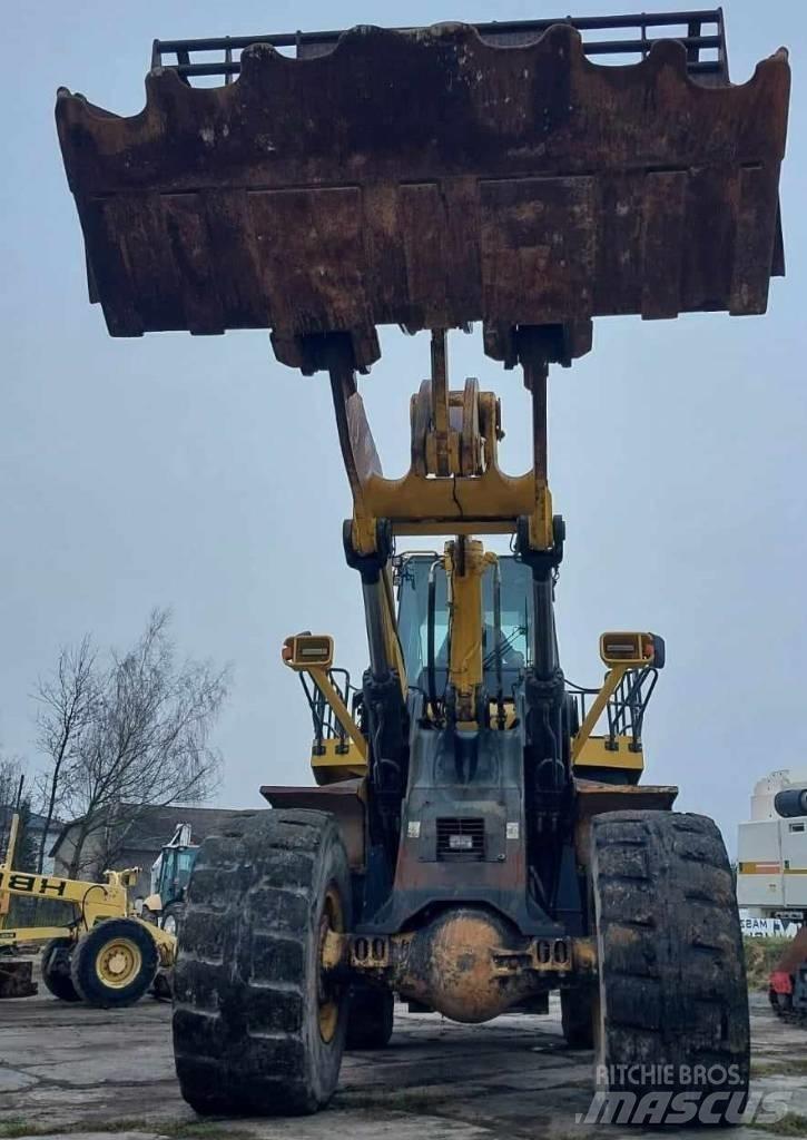 Komatsu WA 600-6 ホイールローダー・タイヤショベル